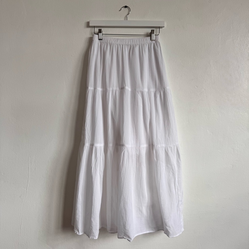 Uniqlo White Maxi Skirt